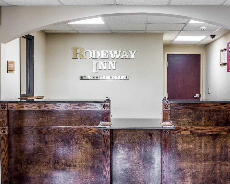 Rodeway Inn Портидж Екстериор снимка