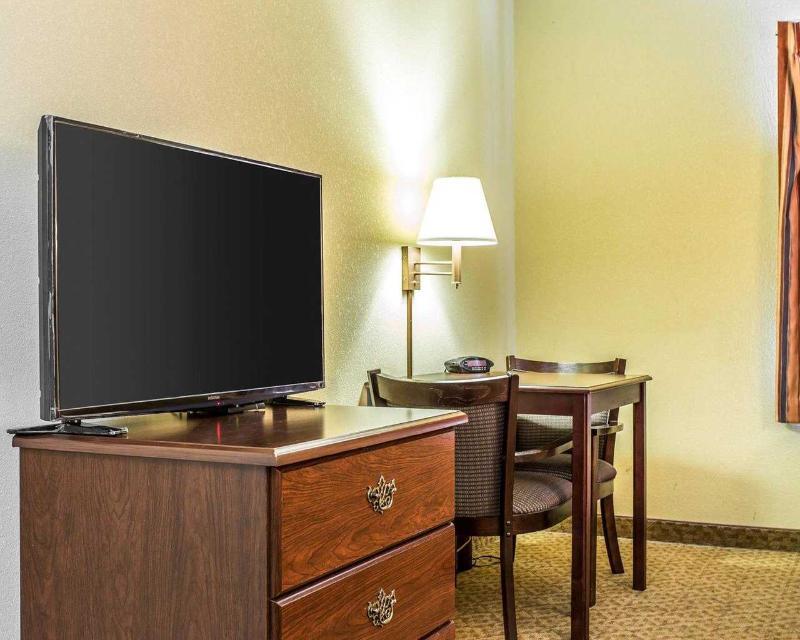 Rodeway Inn Портидж Екстериор снимка