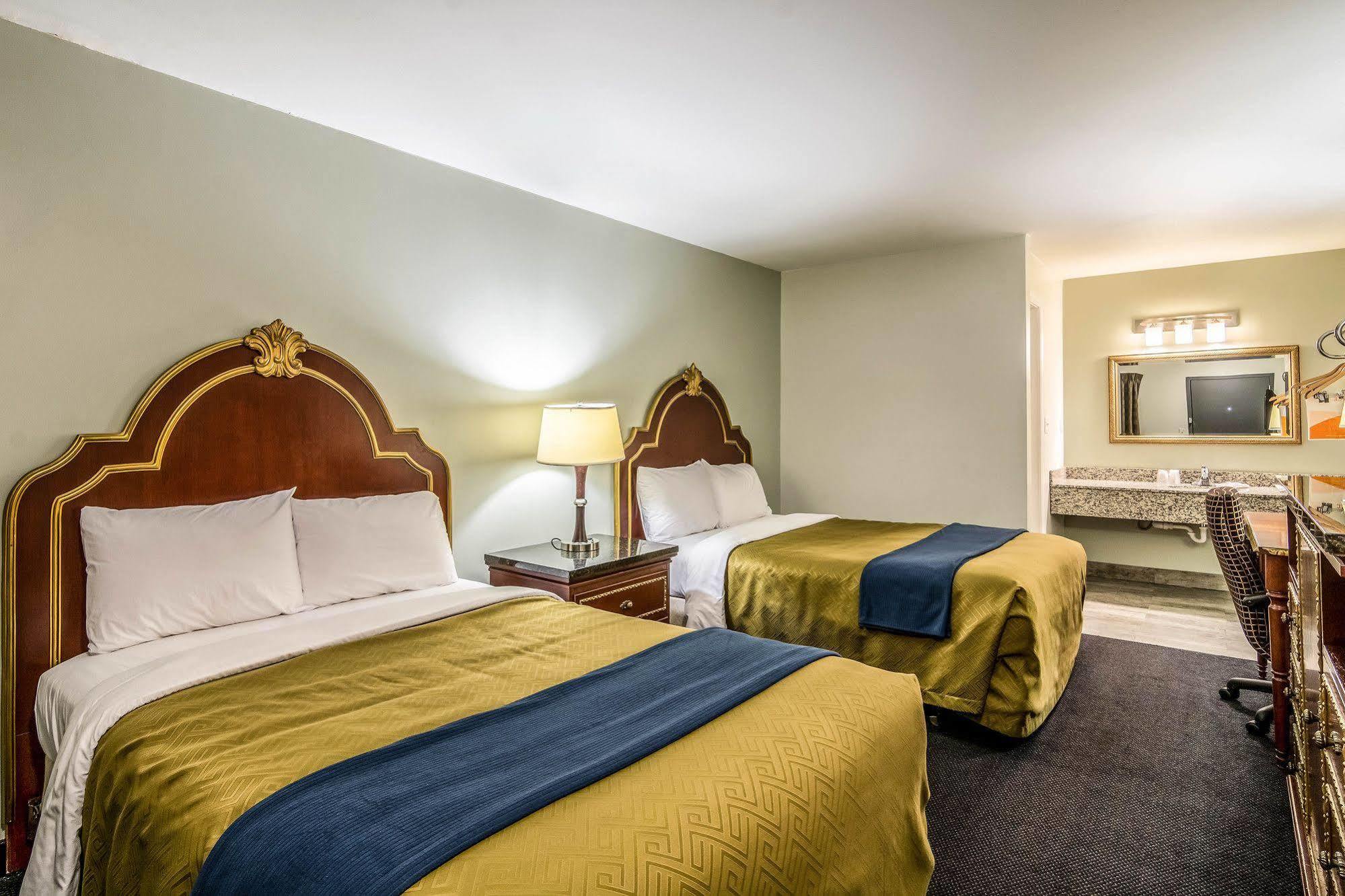 Rodeway Inn Портидж Екстериор снимка